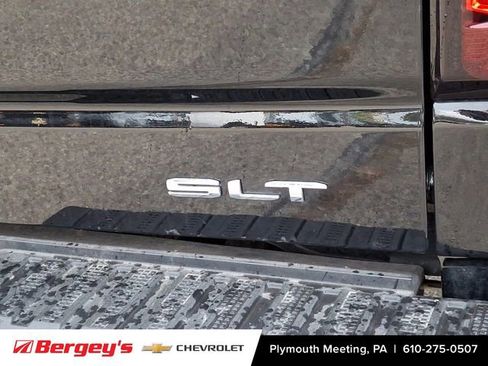 Certified 2025 GMC Sierra 1500 SLT image 33