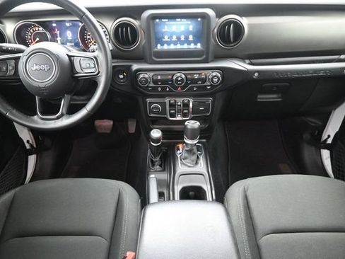 Used 2019 Jeep Wrangler Unlimited Sport S AWD/4WD image 20
