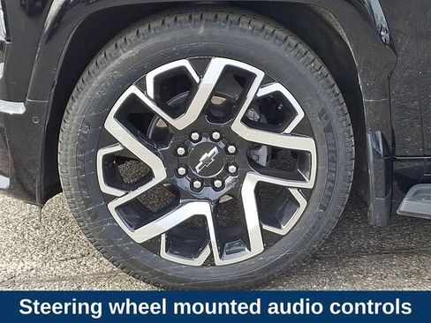 Used 2024 Chevrolet Silverado EV RST image 9