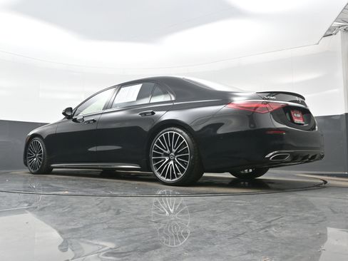 Used 2023 Mercedes-Benz S 580 S 580 image 30