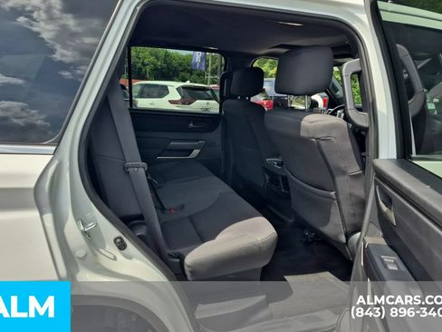 Used 2025 Toyota Sequoia SR5 AWD/4WD image 21