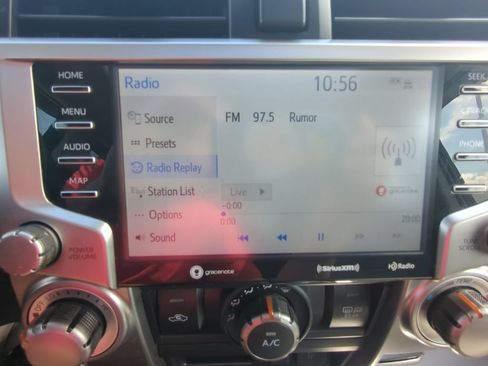 Used 2021 Toyota 4Runner SR5 Premium w/ Moonroof Package AWD/4WD image 17