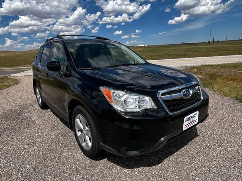 Used 2014 Subaru Forester 2.5i Premium w/ All-Weather Package AWD/4WD image 7