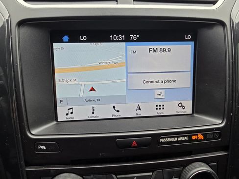 Used 2018 Ford Explorer XLT w/ Equipment Group 202A FWD image 21