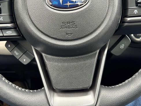 Used 2022 Subaru Ascent Limited w/ Technology Package image 32