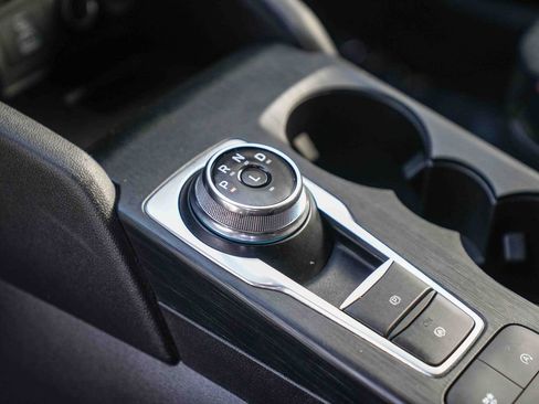 Used 2023 Ford Escape ST-Line image 21