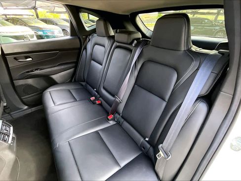 Used 2025 Nissan Murano SV image 21