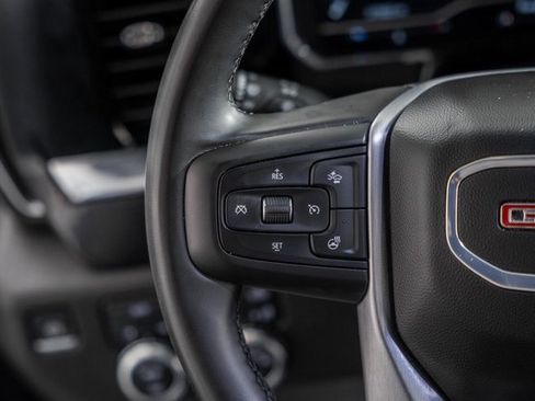 Used 2025 GMC Sierra 1500 SLT image 29