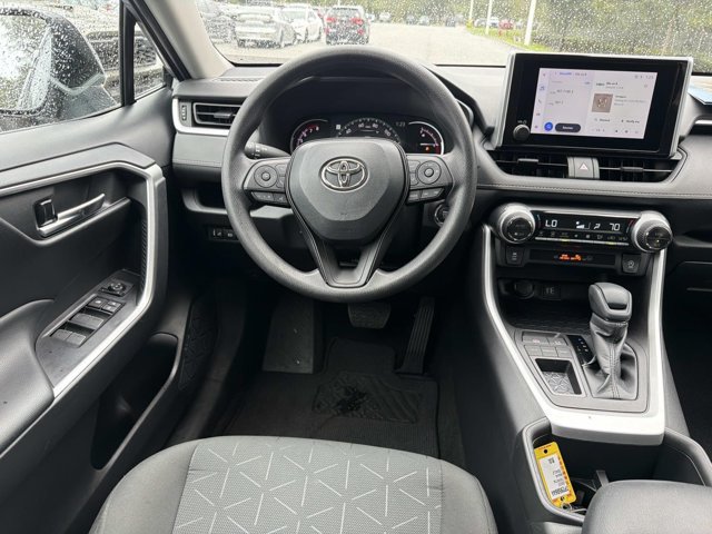Used 2023 Toyota RAV4 XLE FWD image 23