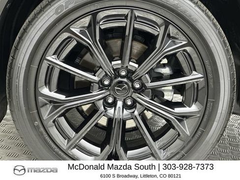 Used 2026 MAZDA CX-70 3.3 Turbo w/ Preferred Package AWD/4WD image 10