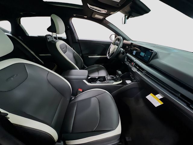 New 2025 Kia K4 GT-Line w/ GT-Line Premium Package FWD image 30