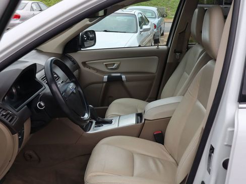 Used 2014 Volvo XC90 3.2 FWD image 9