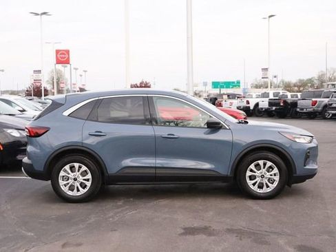 Used 2024 Ford Escape Active w/ Cold Weather Package image 5