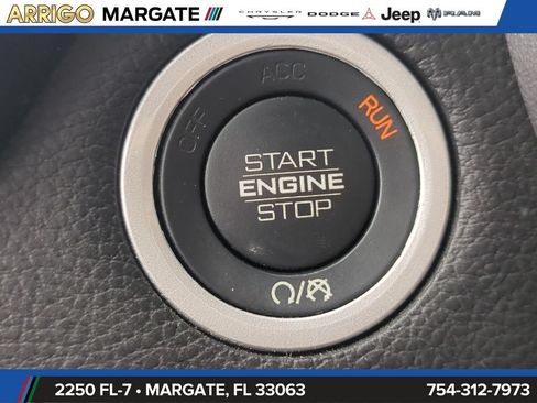 Used 2024 RAM 1500 Laramie RWD image 31