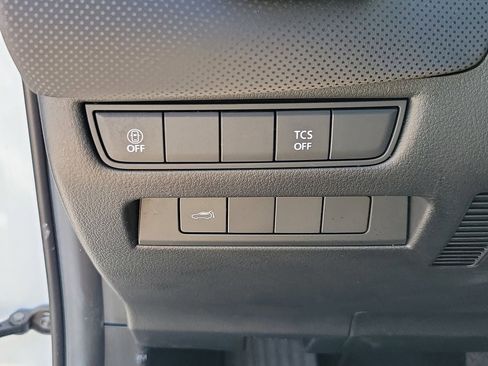 Used 2025 MAZDA CX-50 AWD 2.5 S w/ Premium Package image 31