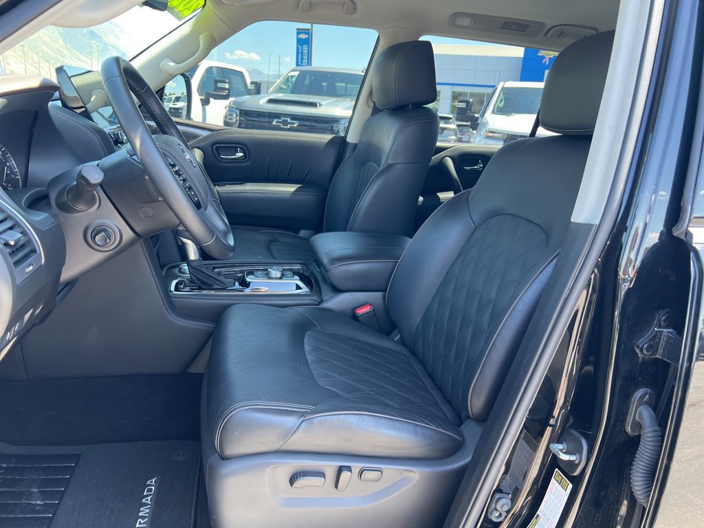 Used 2023 Nissan Armada Platinum w/ Captain's Chairs Package AWD/4WD image 28