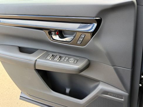 Certified 2026 Honda CR-V Sport Touring image 30