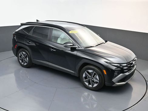 Used 2025 Hyundai Tucson SEL image 14