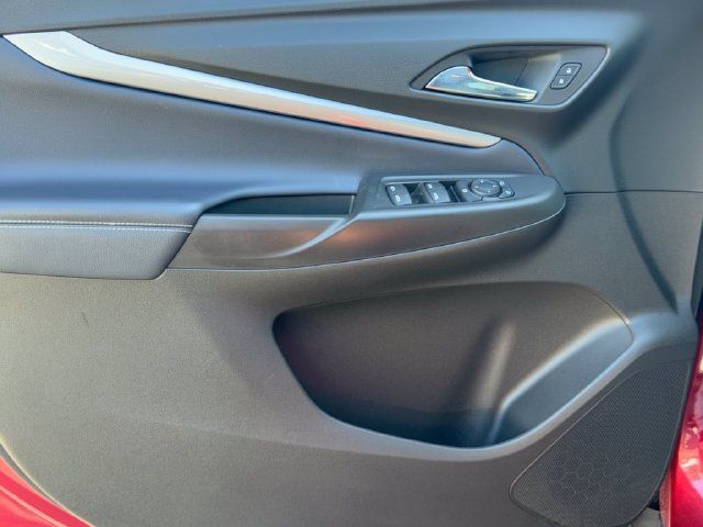 Used 2023 Chevrolet Bolt EUV LT w/ Convenience Package FWD image 12