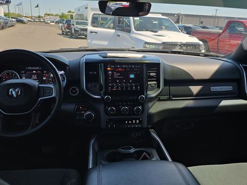 Used 2022 RAM 1500 Big Horn AWD/4WD image 20
