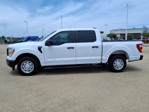 Used 2022 Ford F150 XL w/ Trailer Tow Package RWD image 2