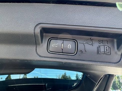 Certified 2020 Ford Explorer ST w/ Premium Technology Package AWD/4WD image 54