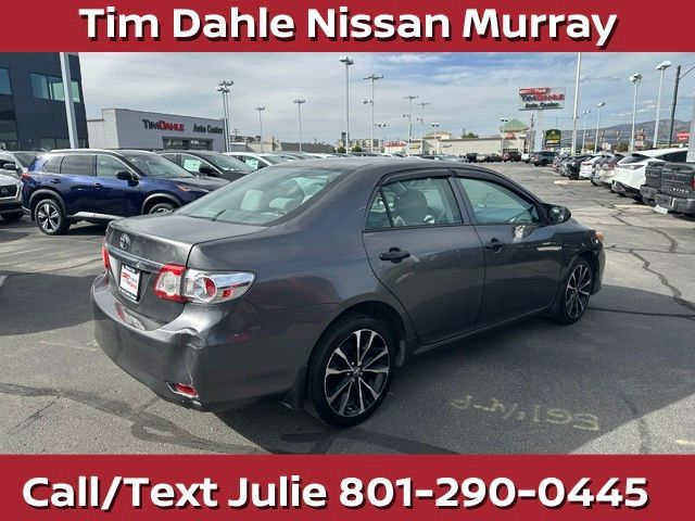 Used 2013 Toyota Corolla L FWD image 12