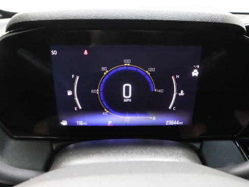 Used 2024 Chevrolet TrailBlazer RS w/ Convenience Package image 39