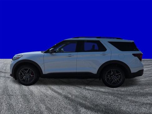 New 2026 Ford Explorer ST-Line w/ ST-Line Street Pack AWD/4WD image 7