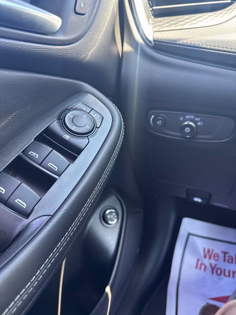 Used 2024 Buick Encore GX Sport Touring w/ Advanced Technology Package FWD image 32