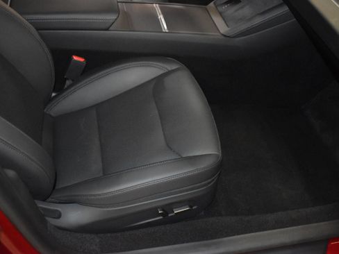 Used 2024 Tesla Model 3 Standard Range RWD image 8