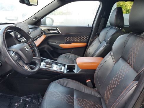 Used 2022 Mitsubishi Outlander SEL FWD image 18