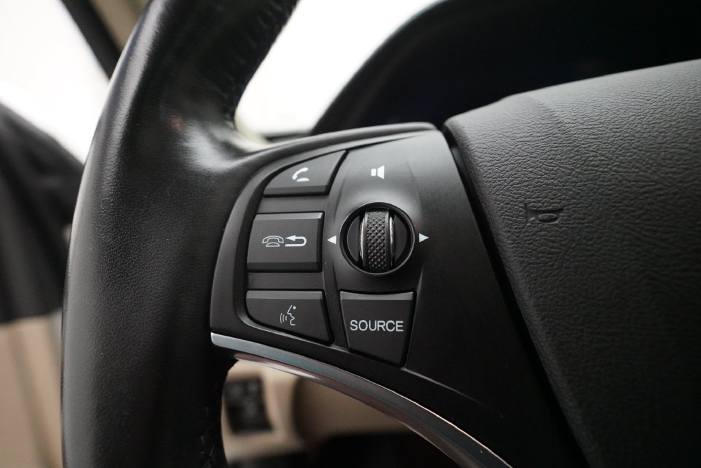 Used 2019 Acura MDX SH-AWD image 16