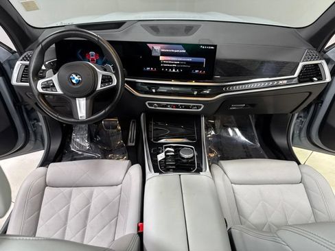 Used 2026 BMW X5 xDrive40i AWD/4WD image 3