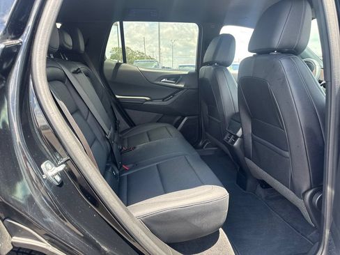 Used 2025 Chevrolet Equinox LT w/ Convenience Package II AWD/4WD image 12