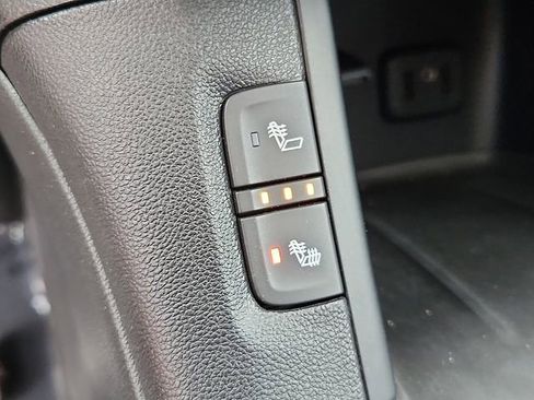Certified 2019 GMC Acadia SLT AWD/4WD image 25