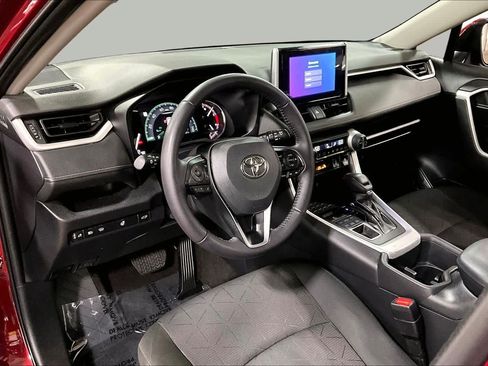 Used 2023 Toyota RAV4 XLE w/ Convenience Package AWD/4WD image 18