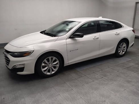 Used 2023 Chevrolet Malibu LT w/ Driver Confidence Package FWD image 2