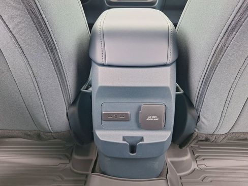 New 2025 Ford Maverick XLT w/ Equipment Group 301A image 19