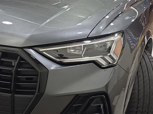 Used 2025 Audi Q3 2.0T Premium Plus w/ Premium Plus Package image 33