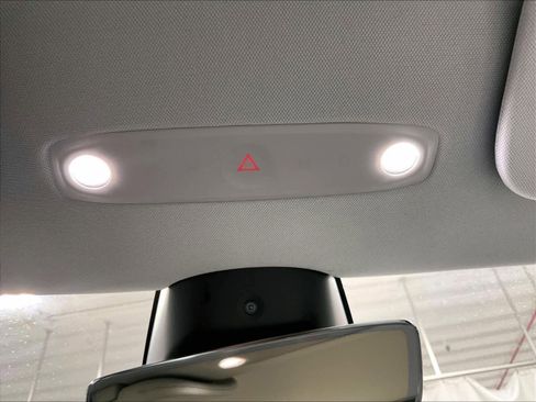 Used 2025 Tesla Model 3 Long Range image 25