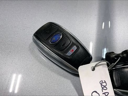 Used 2023 Subaru Forester Limited AWD/4WD image 11
