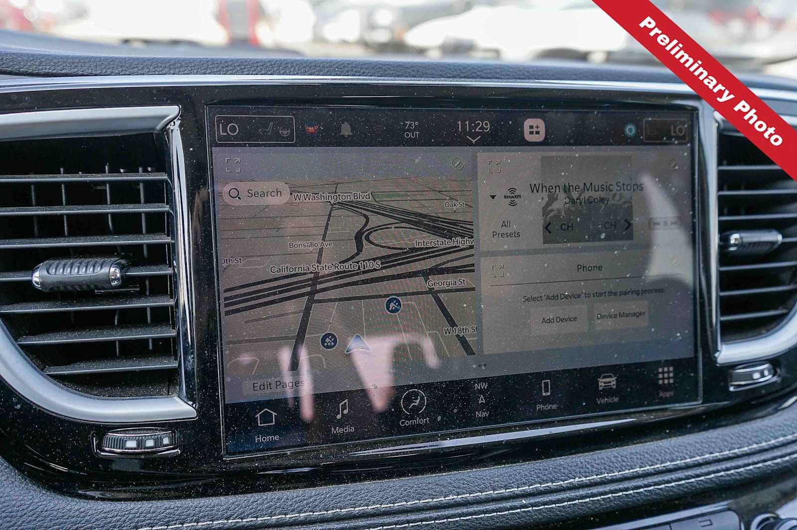 Used 2023 Chrysler Pacifica Limited FWD image 17