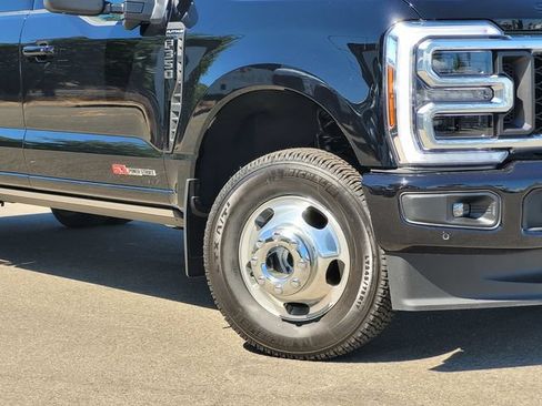 New 2026 Ford F350 Platinum AWD/4WD image 2