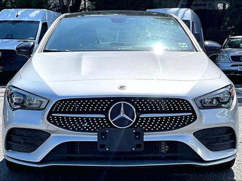 Used 2023 Mercedes-Benz CLA 250 4MATIC image 2