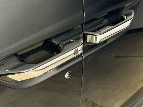 Used 2015 Honda Odyssey EX-L image 19