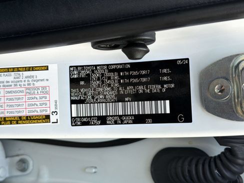 Used 2024 Toyota 4Runner TRD Off-Road Premium w/ Off Road Premium Plus Package AWD/4WD image 22