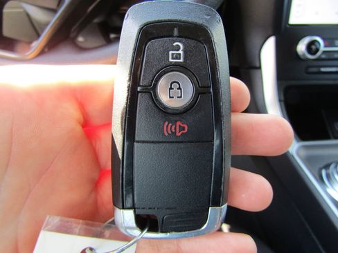 Used 2024 Ford Edge SE AWD/4WD image 37