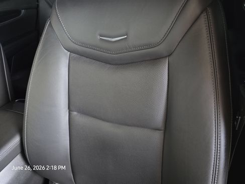Used 2020 Cadillac XT6 Premium Luxury FWD image 16