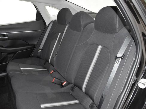 Certified 2025 Hyundai Sonata SE image 24